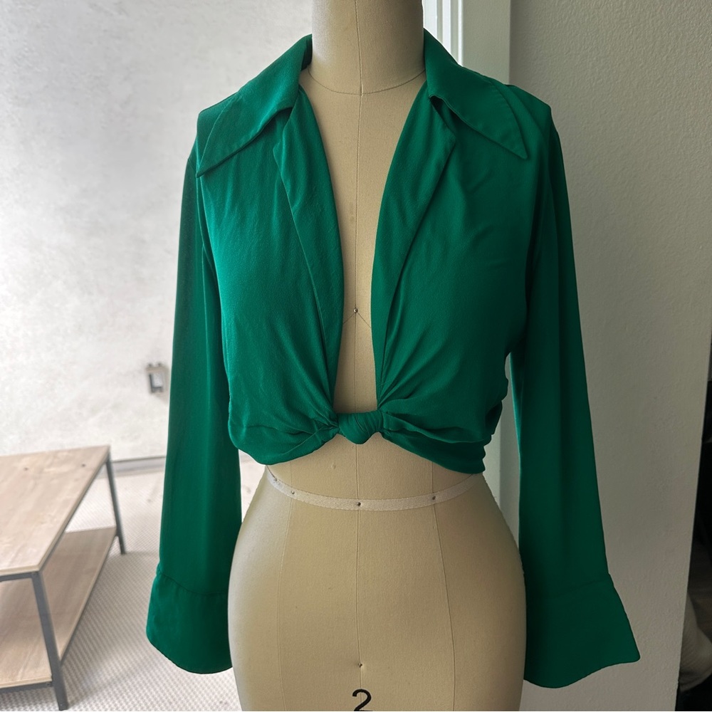 ZARA GREEN KNOTTED CROP TOP